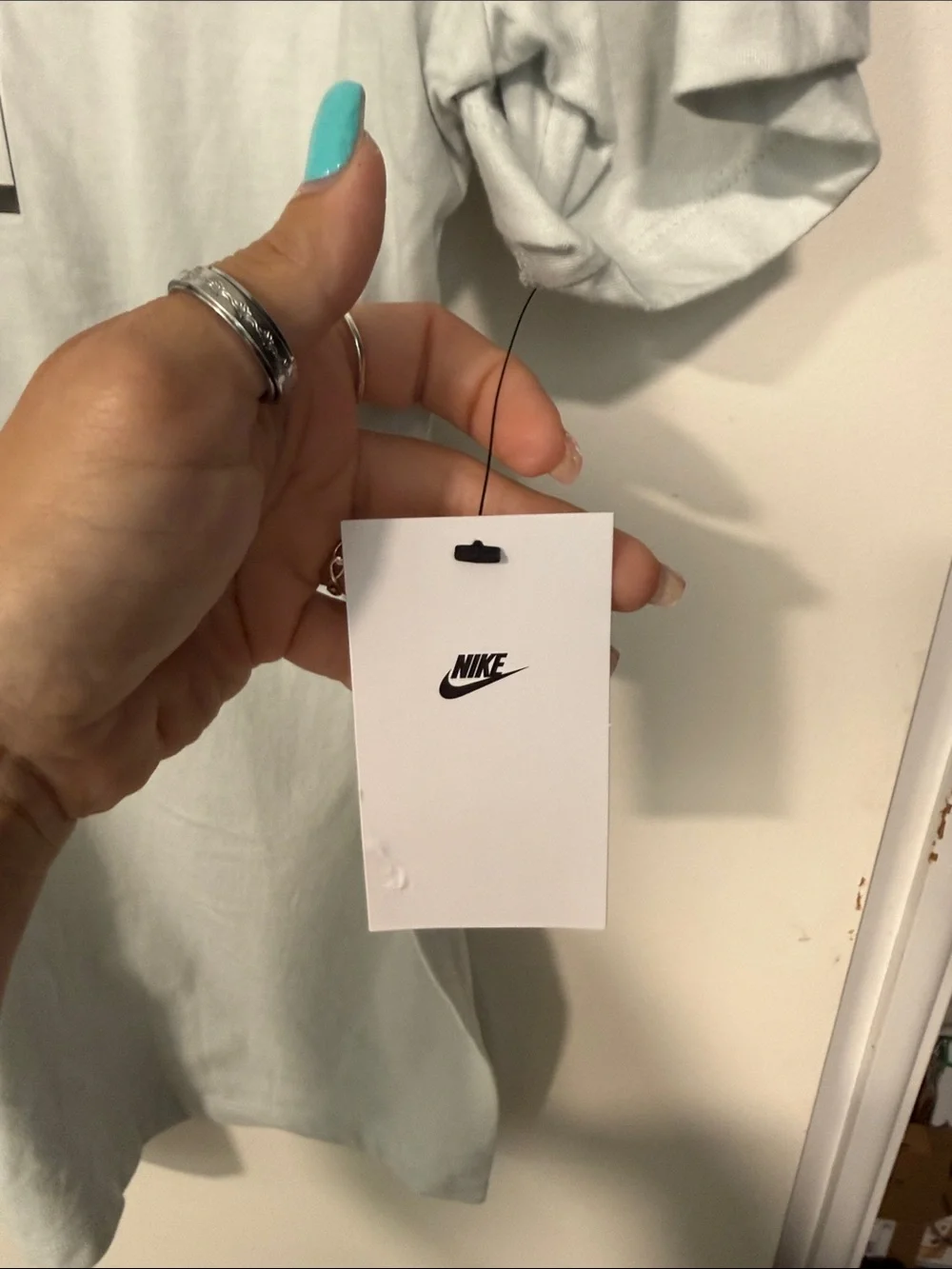 Nike Men’s Light Gray Logo Tee with Floral Accent